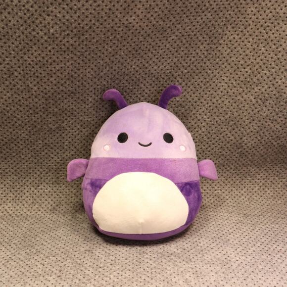 Squishmallows Other - Squishmallow Axel The Beetle 8" Plush